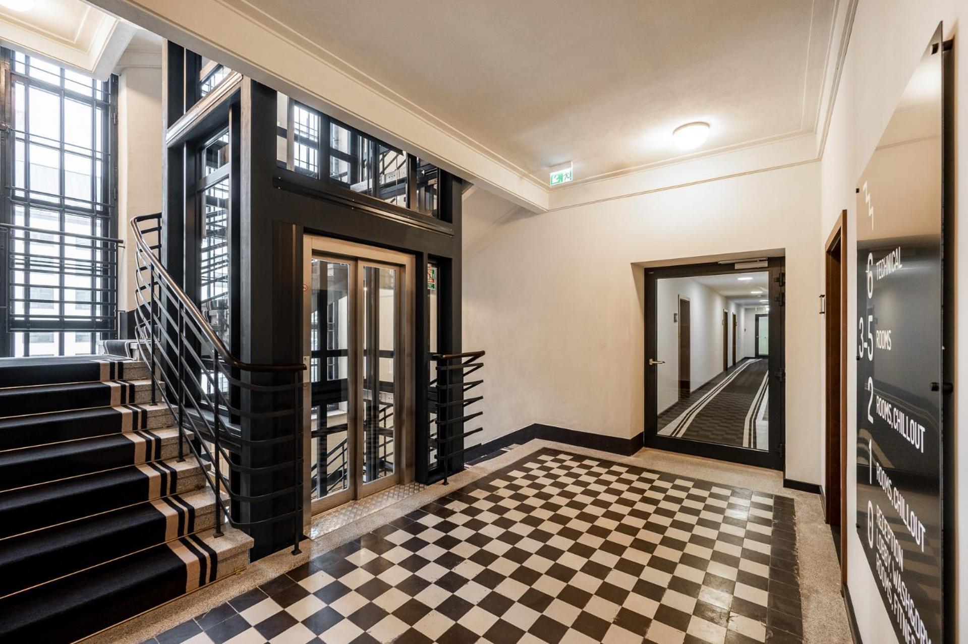 Milestone Krakow Center Urban Living Aparthotel ภายนอก รูปภาพ